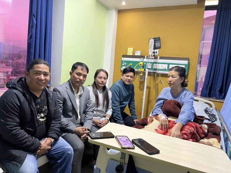 वरिष्ठ गायिका इन्दिरा गोलेको उपचारको लागि तामाङ सोसाइटी अफ अमेरिकाद्धारा सहयोग प्रदान